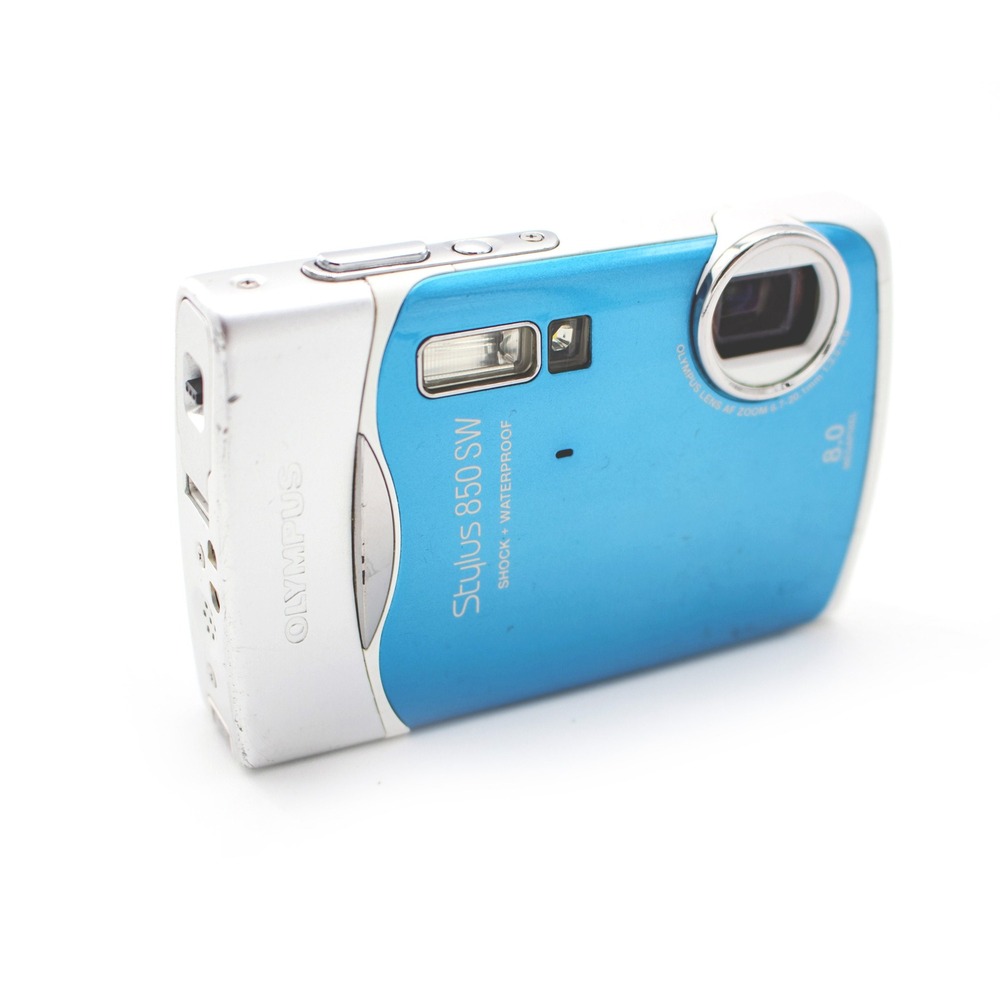 Vtg Waterproof Olympus 850SW 8MP Blue Digital Camera Digi Zoom Point Shoot Y2k